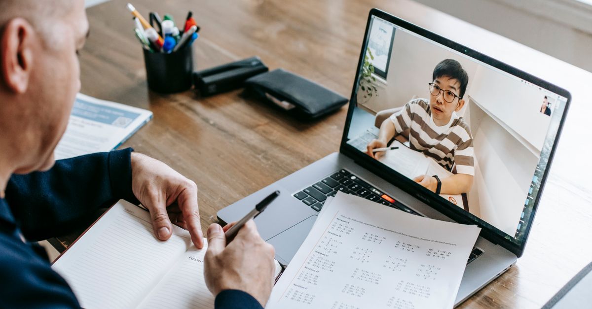 How Belonging-Centered Course Design Helps Adult Learners Stick With Online Classes