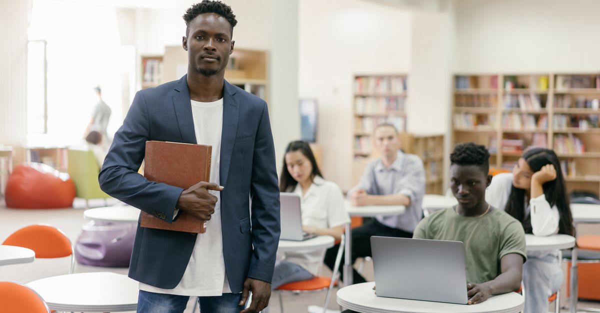 Credit for Prior Learning: How Adult Learners Can Turn Work Experience Into College Credits
