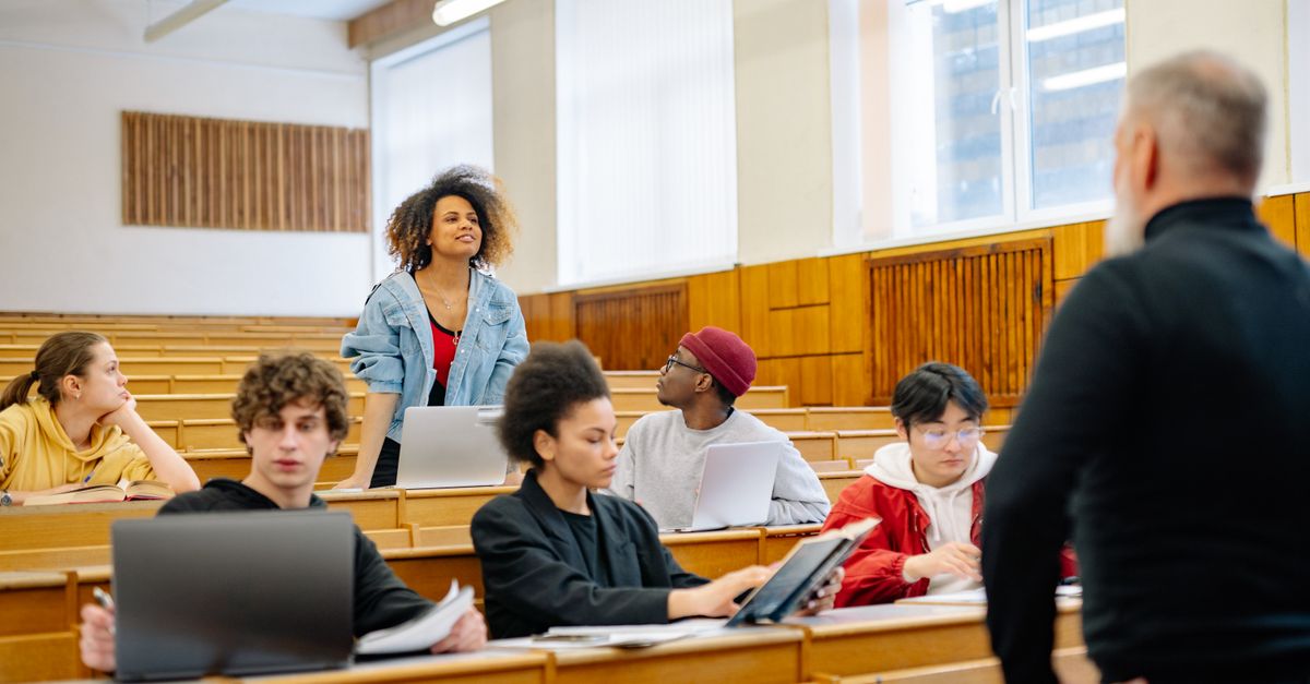 What Virginia's Adult Education Advisory Committee Restart Means for Adults Returning to College